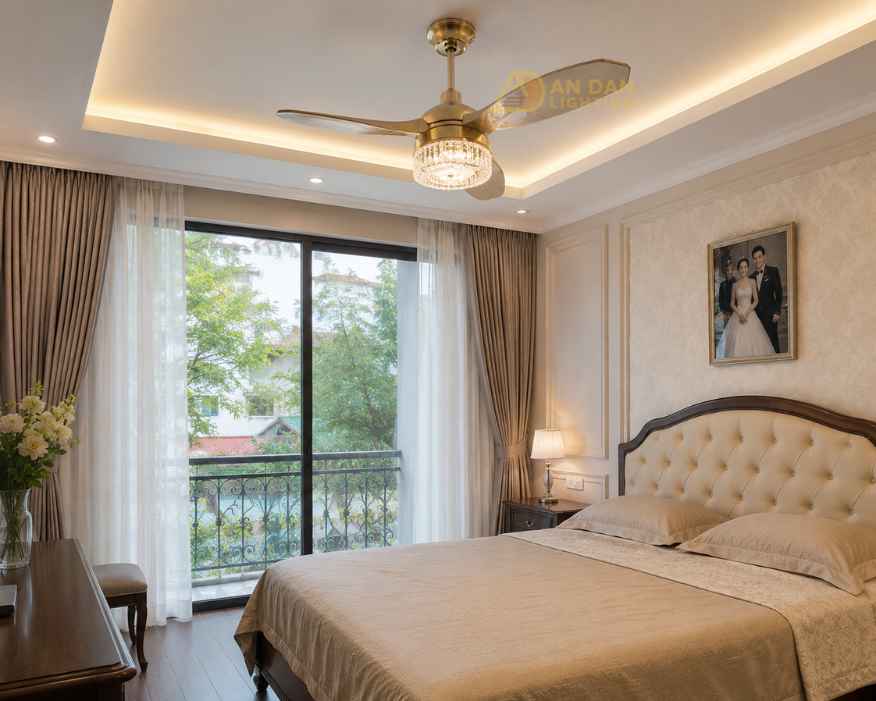 quạt trần đèn 3 cánh