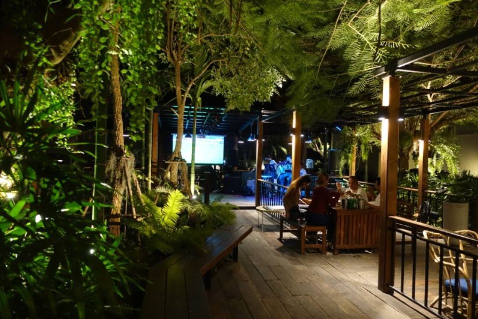 đèn trang trí cho quán cà phê sân vườn